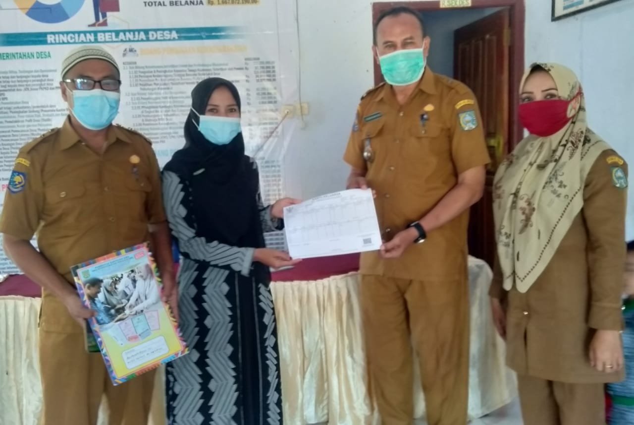 PELAYANAN CETAK DOKUMEN GRATIS DI DESA (CEDOK GADIS) DI DESA RABAKODO